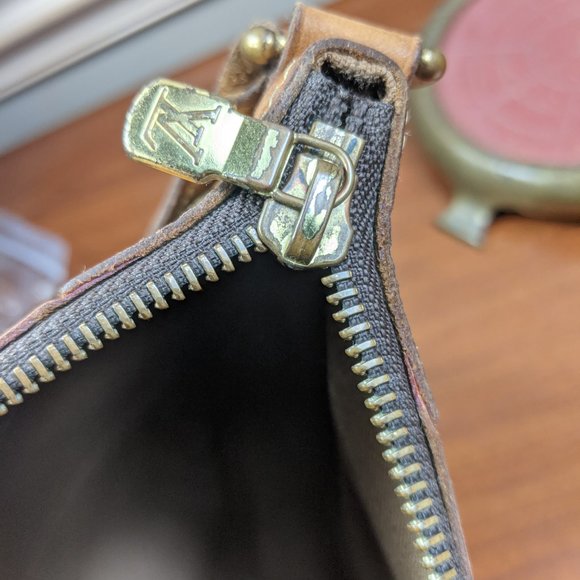 Auth Louis Vuitton Odeon Pm Monogram Canvas and Calf Leather Cross Body … - Picture 13 of 14